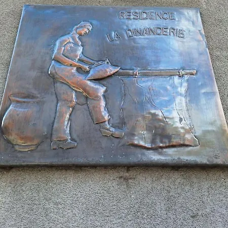 Avec Vue Sur Meuse *